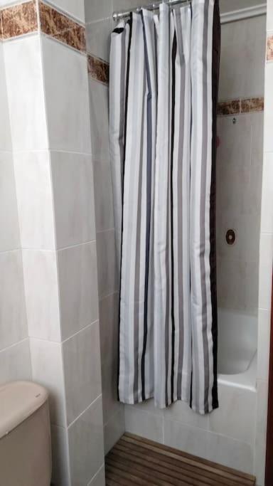 Apartamento Turistico Zaragoza Saragoça Exterior foto